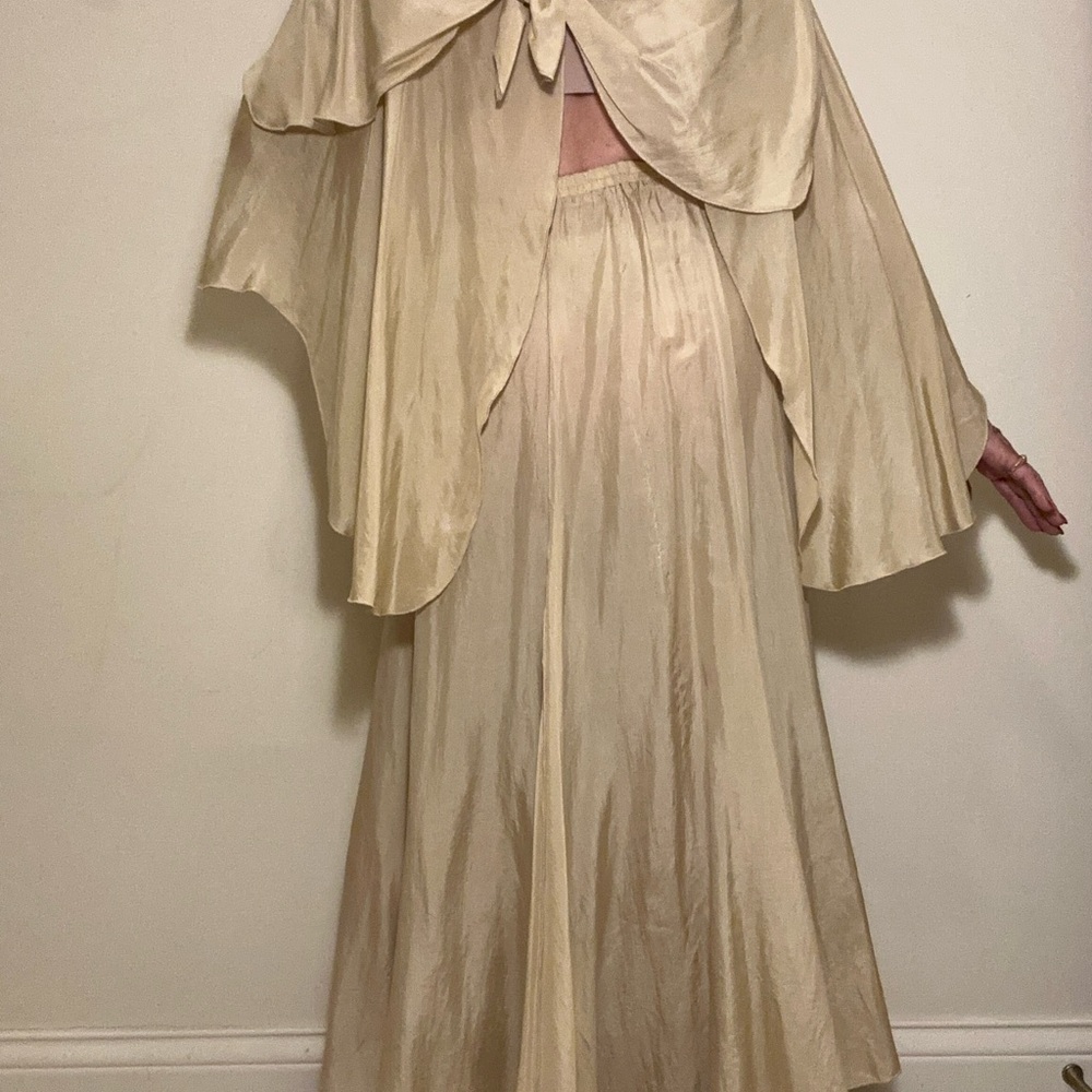 Elegant Cream Cape and Skirt Set